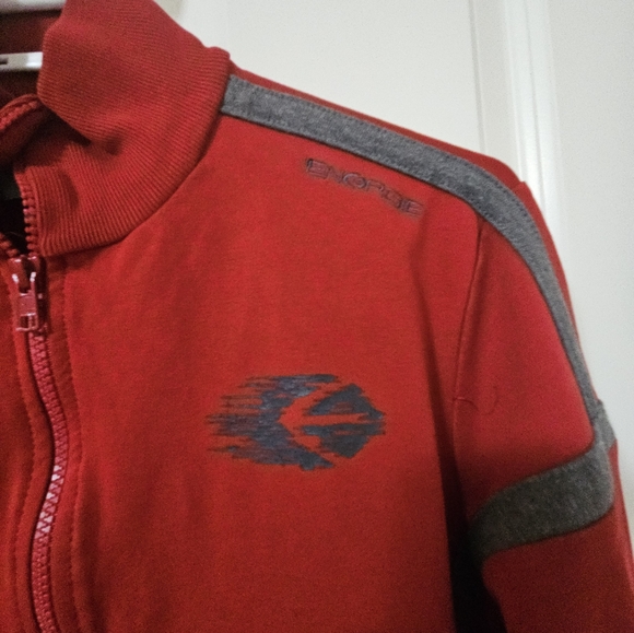 Men's Energie Red Medium Athletic Jacket - Picture 3 of 5